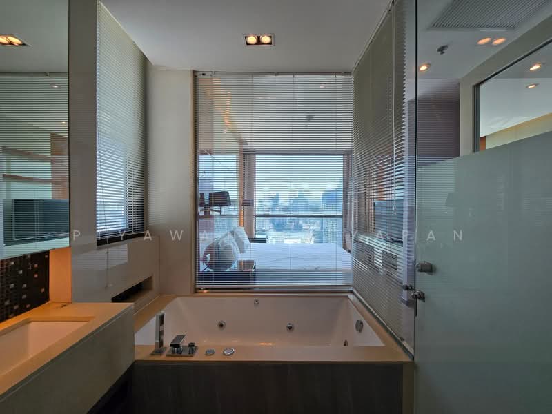 The Address Sukhumvit 28 : ดิ แอดเดรส สุขุมวิท 28, กรุงเทพ, 1 ซอยสุขุมวิท 28 ถนนสุขุมวิท แขวงคลองตัน เขตคลองเตย กรุงเทพมหานคร, คลองตัน, คลองเตย, กรุงเทพ, 67 ตร.ม., คอนโด ให้เช่า, โดย Piyawan Maiyapan, 500224885 - DDproperty.com