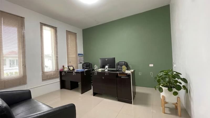 Ban Bueng - Klaeng Highway, entrance to the soi (lane), Burapha Mountain Project sign, Nong Ri Subdi, Chon Buri (Pattaya), Ban Bung, Ban Bung, Chon Buri (Pattaya), , 940 sqm, Warehouse/Factory For Sale, by Parinthida Sawuddisopakaykul, 500224890 - DDproperty.com