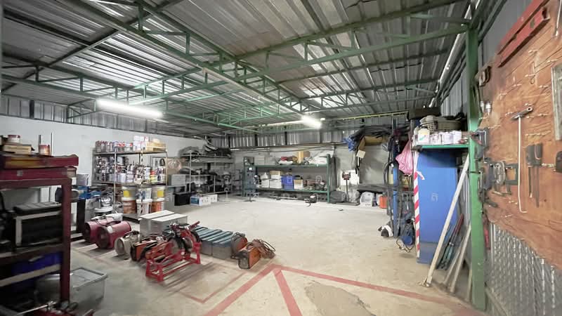 Ban Bueng - Klaeng Highway, entrance to the soi (lane), Burapha Mountain Project sign, Nong Ri Subdi, Chon Buri (Pattaya), Ban Bung, Ban Bung, Chon Buri (Pattaya), , 940 sqm, Warehouse/Factory For Sale, by Parinthida Sawuddisopakaykul, 500224890 - DDproperty.com