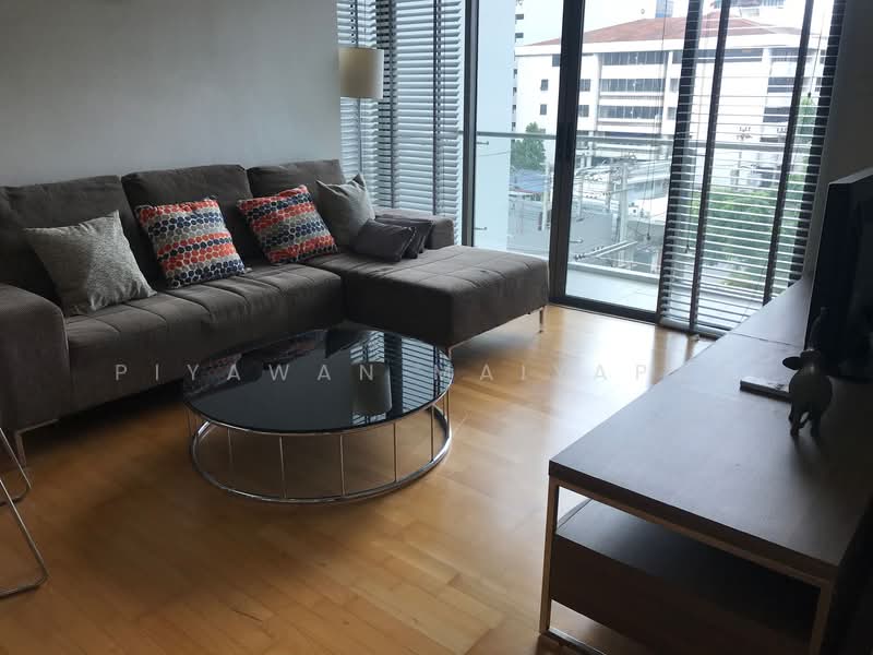 Issara @ 42 Sukhumvit, Bangkok, Soi Sukhumvit 42, Phra Kanong, Khlong Toei, Bangkok, 2 Bedrooms, 76 sqm, Condo For Rent, by Piyawan Maiyapan, 500224896 - DDproperty.com