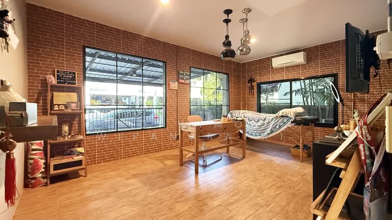 The Plant Estique Pattanakarn 38, Bangkok, Soi Pattanakarn 38, Suan Luang, Suan Luang, Bangkok, 3 Bedrooms, 180 sqm, Single Detached House For Rent, by Ponwimol Wipanarapai, 500224909 - DDproperty.com