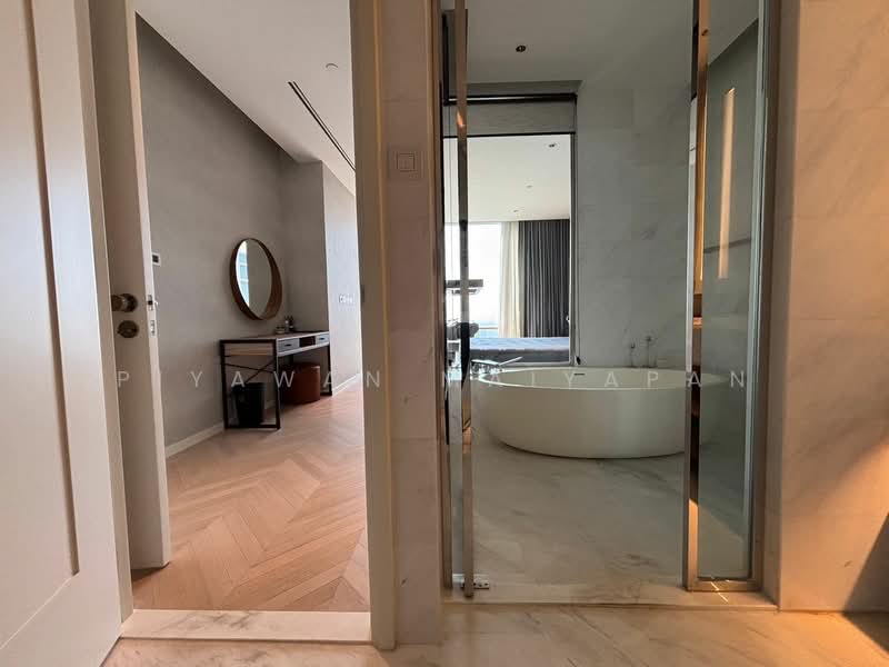 Four Seasons Private Residences : โฟร์ ซีซั่นส์ ไพรเวท เรสสิเด้นซ์, กรุงเทพ, 300 ถนนเจริญกรุง, ยานนาวา, สาทร, กรุงเทพ, 117 ตร.ม., คอนโด ให้เช่า, โดย Piyawan Maiyapan, 500224926 - DDproperty.com