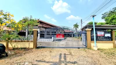 ขาย - บ้านเดี่ยวพร้อมโกดังธวัชบุรี ร้อยเอ็ด, ร้อยเอ็ด