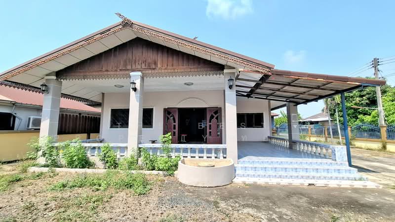 บ้านเดี่ยวพร้อมโกดังธวัชบุรี ร้อยเอ็ด, Roi Et, Ma-u, Thawat Buri, Roi Et, 2 Bedrooms, 100 sqm, Single Detached House For Sale, by The Best Property ทองใบ, 500224934 - DDproperty.com