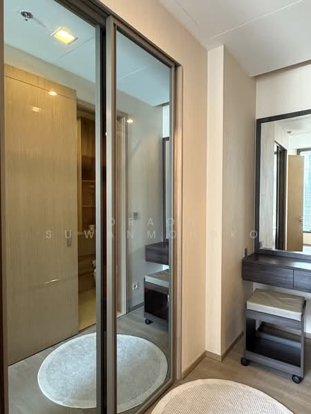 The Esse Asoke, Bangkok, 333 Soi Sukhumvit 21, Sukhumvit Road, Khlongtoei Nua, Watthana, Bangkok, 1 Bedroom, 37 sqm, Condo For Rent, by Oraon Suwanmongko, 500224966 - DDproperty.com