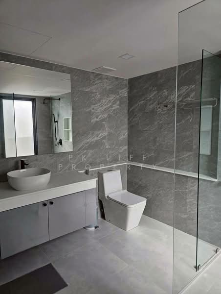 ให้เช่า - 7R1000 Pool villa for rent 5 bedroom 5 bathroom 200,000/month at rawai have fully furnished, ภูเก็ต