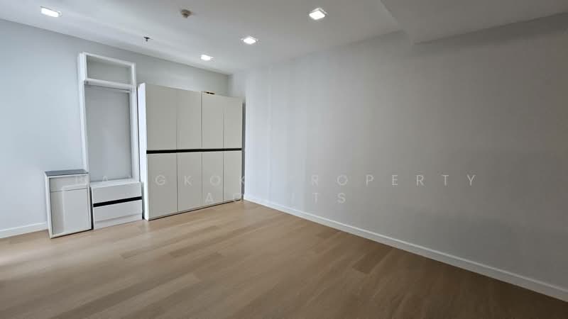 Nusasiri Grand, Bangkok, Soi Sukhumvit 42, Phra Kanong, Khlong Toei, Bangkok, 2 Bedrooms, 123 sqm, Condo For Rent, by BANGKOK PROPERTY AGENTS, 500225029 - DDproperty.com