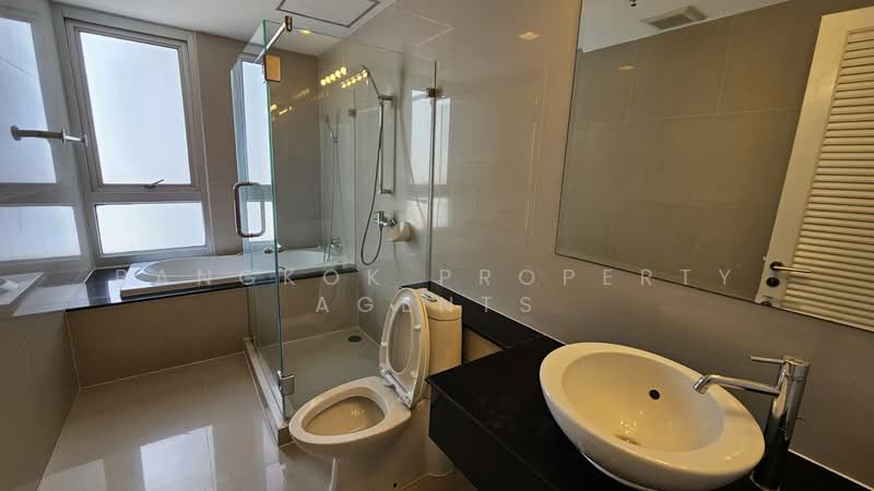 Nusasiri Grand, Bangkok, Soi Sukhumvit 42, Phra Kanong, Khlong Toei, Bangkok, 2 Bedrooms, 123 sqm, Condo For Rent, by BANGKOK PROPERTY AGENTS, 500225029 - DDproperty.com