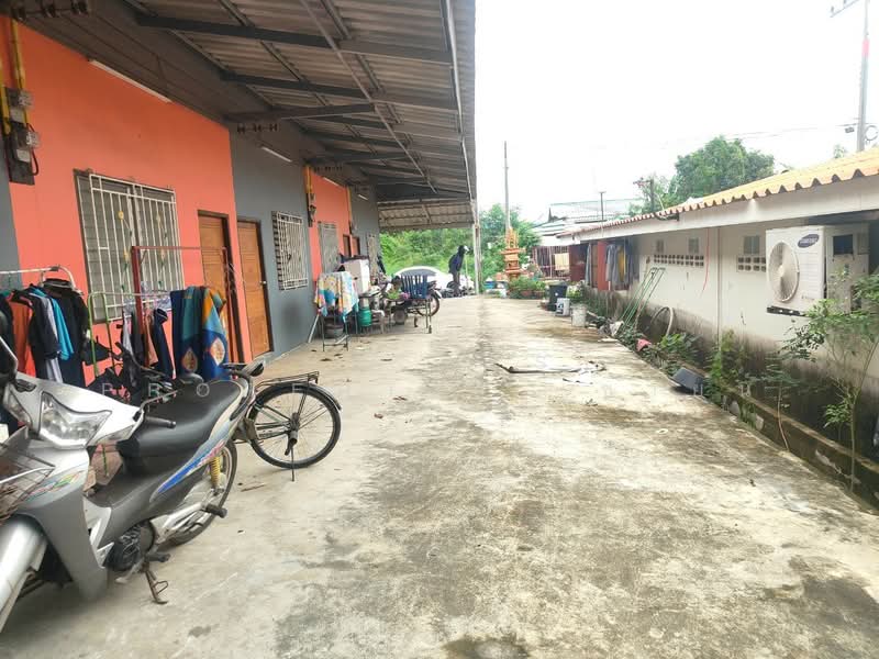 For Sale - ที่ดินพร้อมสิ่งปลูกสร้างท่าไข่ ฉะเชิงเทรา, Chachoengsao