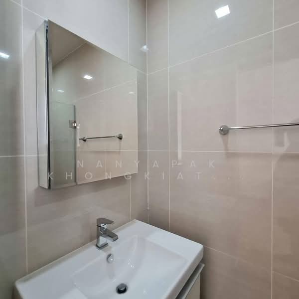 Park Origin Phrom Phong (Park 24), Bangkok, 68 Soi Sukhumvit 24, Khong Tan, Khlong Toei, Bangkok, 1 Bedroom, 58 sqm, Condo For Rent, by Nanyapak Khongkiattipan, 500225033 - DDproperty.com