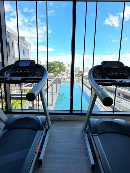 Chewathai Pinklao, Bangkok, Arun Amarin Road, Bang Yi Khan, Bang Phlat, Bangkok, 1 Bedroom, 30 sqm, Condo For Rent, by CorrectProperty, 500225056 - DDproperty.com