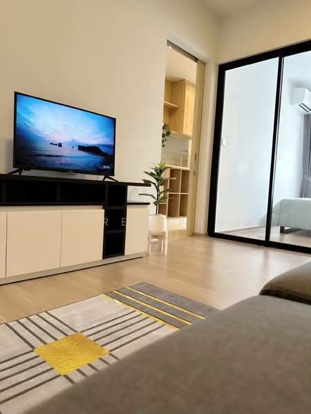 Chewathai Pinklao, Bangkok, Arun Amarin Road, Bang Yi Khan, Bang Phlat, Bangkok, 1 Bedroom, 30 sqm, Condo For Rent, by CorrectProperty, 500225056 - DDproperty.com