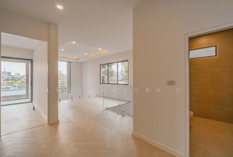 นาคนิวาส 47, Bangkok, Lat Phrao, Lat Phrao, Bangkok, 3 Bedrooms, 456 sqm, Single Detached House For Sale, by Angsanaporn D, 500225063 - DDproperty.com