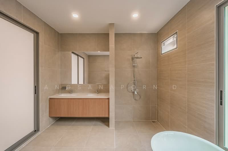 นาคนิวาส 47, Bangkok, Lat Phrao, Lat Phrao, Bangkok, 3 Bedrooms, 456 sqm, Single Detached House For Sale, by Angsanaporn D, 500225063 - DDproperty.com