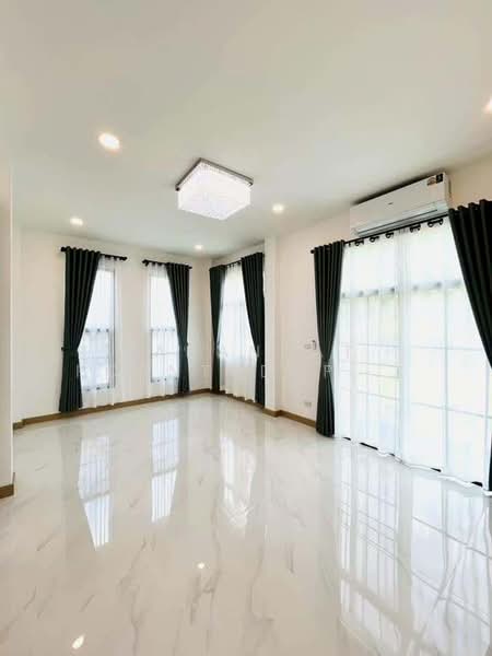 สันกำแพง, Chiang Mai, San Ton Pao, San Kamphaeng, Chiang Mai, 7 Bedrooms, 400 sqm, Single Detached House For Rent, by Tanannat Porntadapattanayothin, 500225068 - DDproperty.com