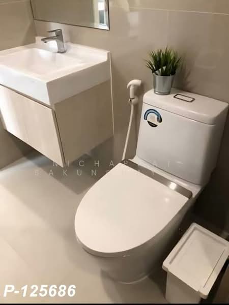 Rich Park @ Triple Station, Bangkok, 591 Srinakarin Road, Suan Luang, Suan Luang, Bangkok, 1 Bedroom, 28 sqm, Condo For Rent, by Nichaphat Sakunchayapha, 500225080 - DDproperty.com