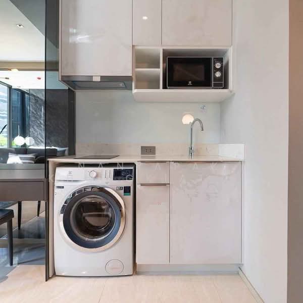 ASHTON Silom, Bangkok, 166 Silom Road, Bang Rak, Bang Rak, Bangkok, 1 Bedroom, 30 sqm, Condo For Rent, by Nanyapak Khongkiattipan, 500225100 - DDproperty.com