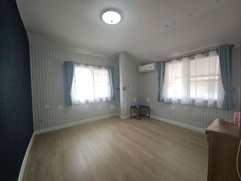 หมู่บ้านณิชาดา ชลบุรี, Chon Buri (Pattaya), Huai Kapi, Muang Chon Buri, Chon Buri (Pattaya), 2 Bedrooms, 120 sqm, Semi-Detached House (Twin House) For Sale, by The Best Property  ส้ม, 500225107 - DDproperty.com