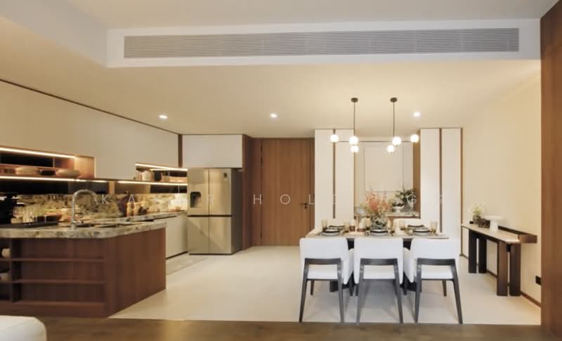 ROMM Convent, Bangkok, 42 Convent Road, Silom, Bang Rak, Bangkok, 2 Bedrooms, 118 sqm, Condo For Sale, by Kakar Holdings, 500225110 - DDproperty.com