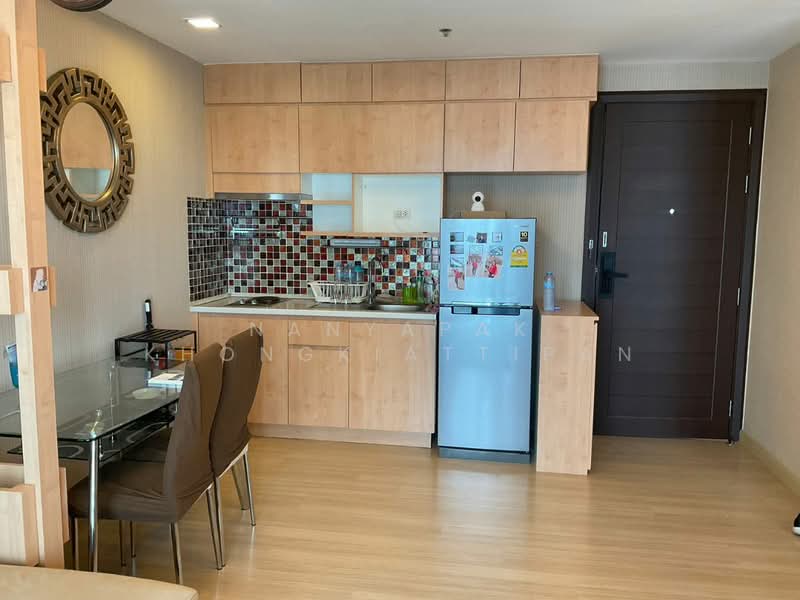 Thru Thonglor, Bangkok, Petchaburi Road, Bang Kapi, Huai Khwang, Bangkok, 1 Bedroom, 38 sqm, Condo For Sale, by Nanyapak Khongkiattipan, 500225127 - DDproperty.com