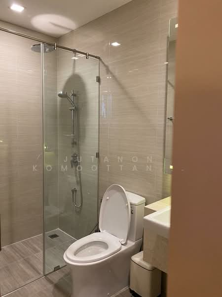 Noble BE33, Bangkok, 19 Soi Sukhumvit 33, Khlong Tan Nua, Watthana, Bangkok, 2 Bedrooms, 70 sqm, Condo For Rent, by Jutanon Komoottanaruk, 500225141 - DDproperty.com