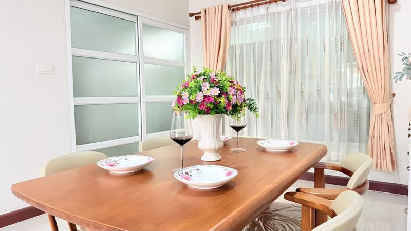 3 Bedroom Townhouse for Sale East Pattaya, Chon Buri (Pattaya), Bang Lamung, Bang Lamung (Pattaya), Chon Buri (Pattaya), 3 Bedrooms, 80 sqm, Townhouse For Sale, by PLC real estate, 500225144 - DDproperty.com