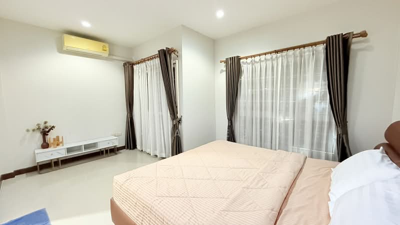 3 Bedroom Townhouse for Sale East Pattaya, Chon Buri (Pattaya), Bang Lamung, Bang Lamung (Pattaya), Chon Buri (Pattaya), 3 Bedrooms, 80 sqm, Townhouse For Sale, by PLC real estate, 500225144 - DDproperty.com