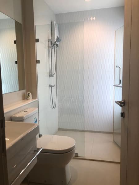 Life One Wireless, Bangkok, 1 Wireless Road, Lumphini, Pathum Wan, Bangkok, 2 Bedrooms, 63 sqm, Condo For Rent, by Nanyapak Khongkiattipan, 500225151 - DDproperty.com