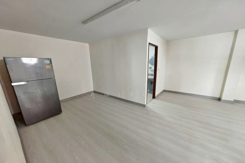 ถนนสุทธิสาร ซอยศุภฤกษ์ ห้วยขวาง, Bangkok, Samsen Nok, Huai Khwang, Bangkok, 10+ Bedrooms, 480 sqm, Single Detached House For Sale, by คุณเจษ, 500225153 - DDproperty.com