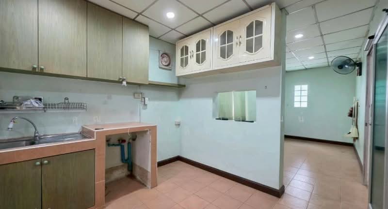 บ้านเดี่ยว 70 ตารางวา หมู่บ้านเสนานิเวศน์ โครงการ 2 บ้านสวย สภาพดีมาก พร้อมอยู่, Bangkok, ประเสริฐมนูกิจ, Chorake Bua, Lat Phrao, Bangkok, 4 Bedrooms, 120 sqm, Single Detached House For Sale, by คุณ พลอยวาลินน์ (วาลินน์), 500225187 - DDproperty.com