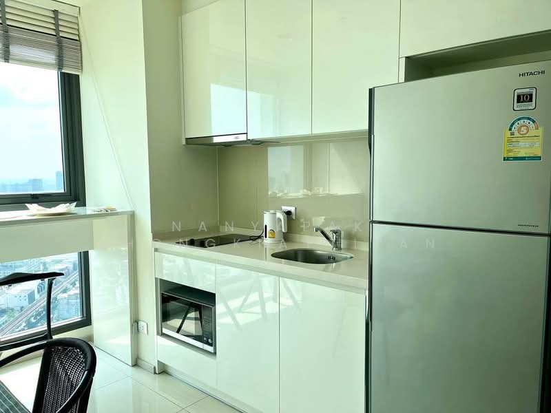 Rhythm Sukhumvit 42, Bangkok, Soi Sukhumvit 42, Sukhumvit Road, Phra Kanong, Khlong Toei, Bangkok, 1 Bedroom, 45 sqm, Condo For Sale, by Nanyapak Khongkiattipan, 500225191 - DDproperty.com