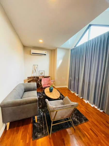 Mu Ban Tropical Regent 1, Chiang Mai, San Sai Noi, San Sai, Chiang Mai, 6 Bedrooms, 200 sqm, Single Detached House For Rent, by Tanannat Porntadapattanayothin, 500225193 - DDproperty.com