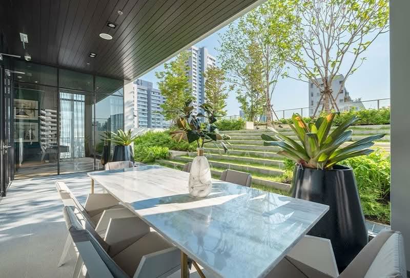 Noble Around Sukhumvit 33 : โนเบิล อราวน์ สุขุมวิท 33, กรุงเทพ, 17 ซอย สุขุมวิท 33, คลองตันเหนือ, วัฒนา, กรุงเทพ, 55 ตร.ม., คอนโด ให้เช่า, โดย Nanyapak Khongkiattipan, 500225201 - DDproperty.com