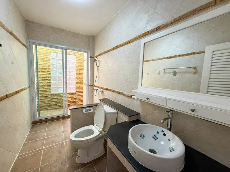 หมู่บ้านมณีรินทร์ เพลส : Maneerin Place Village1, Chon Buri (Pattaya), Surasak, Si Racha, Chon Buri (Pattaya), 3 Bedrooms, 200 sqm, Single Detached House For Sale, by A House Property Co.,Ltd., 500225204 - DDproperty.com