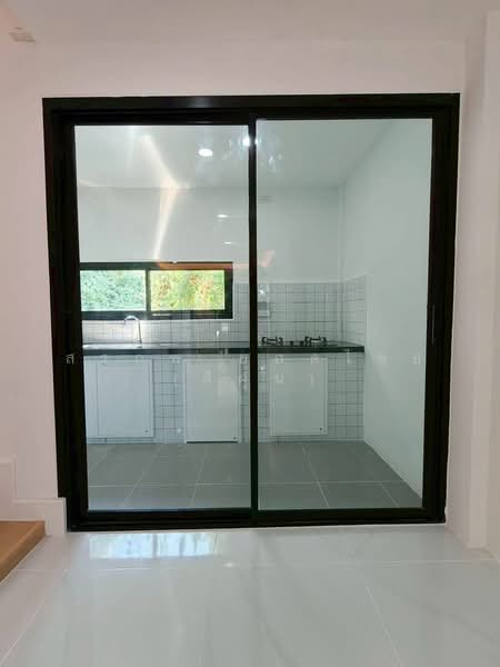 ปรีชา 11 มีนบุรี, Bangkok, Min Buri, Min Buri, Bangkok, 2 Bedrooms, 64 sqm, Townhouse For Sale, by สรภพ ยอดไชย (สีฝุ่น), 500225205 - DDproperty.com