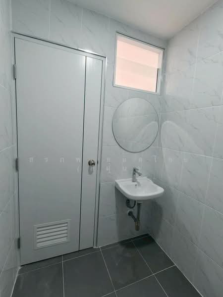 ปรีชา 11 มีนบุรี, Bangkok, Min Buri, Min Buri, Bangkok, 2 Bedrooms, 64 sqm, Townhouse For Sale, by สรภพ ยอดไชย (สีฝุ่น), 500225205 - DDproperty.com