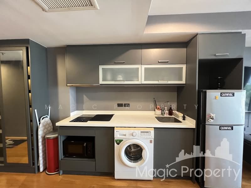 The Alcove Thonglor 10, Bangkok, 199 Soi Sukhumvit 63, Sukhumvit Road, Khlong Tan Nua, Watthana, Bangkok, 1 Bedroom, 54 sqm, Condo For Rent, by Magic Property, 500225210 - DDproperty.com