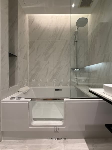 The Room Sukhumvit 38, Bangkok, Soi Sukhumvit 38, Phra Kanong, Khlong Toei, Bangkok, 1 Bedroom, 45 sqm, Condo For Rent, by Chatchaya Sa-Nguanklang, 500225211 - DDproperty.com