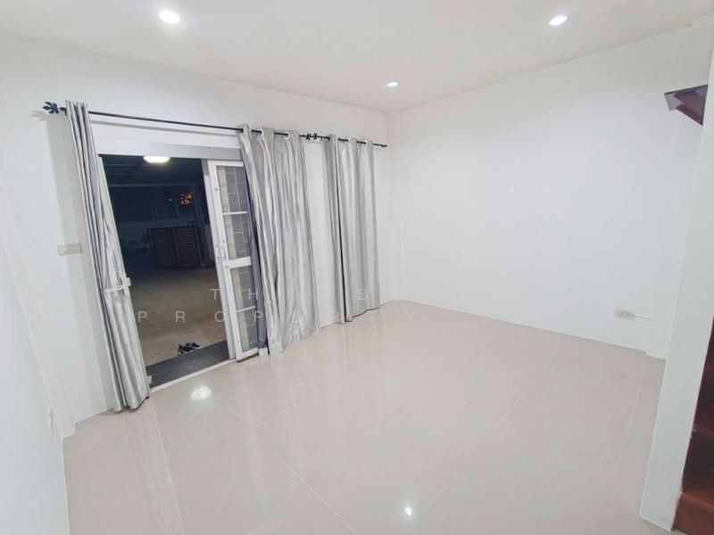 ขาย - สิรารมย์ พลัส มอเตอร์เวย์, ฉะเชิงเทรา