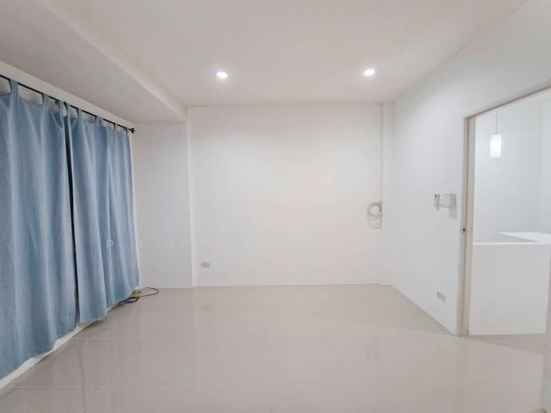 สิรารมย์ พลัส มอเตอร์เวย์, Chachoengsao, Tha Sa-an, Bang Pakong, Chachoengsao, 2 Bedrooms, 100 sqm, Townhouse For Sale, by The Best Property  โบ, 500225222 - DDproperty.com