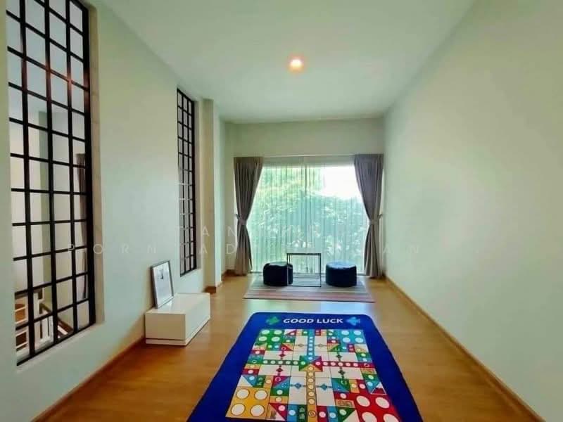 Baan Wang Tan, Chiang Mai, Mae Hia, Muang Chiang Mai, Chiang Mai, 4 Bedrooms, 350 sqm, Single Detached House For Rent, by Tanannat Porntadapattanayothin, 500225258 - DDproperty.com