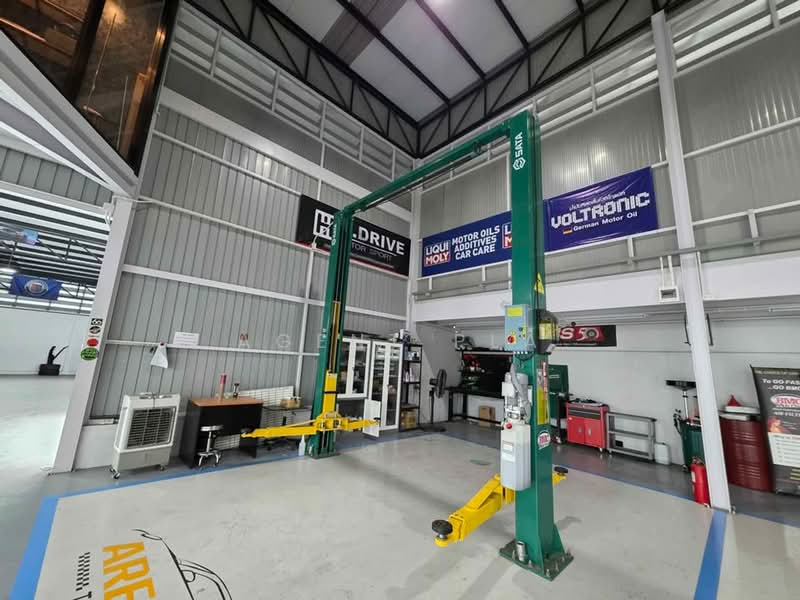 Showroom for Rent, Automotive Business Space, Rama 9 Area (SPSAD3913), Bangkok, Suan Luang, Suan Luang, Bangkok, , 500 sqm, Business For Rent, by Agent Pla, 500225311 - DDproperty.com