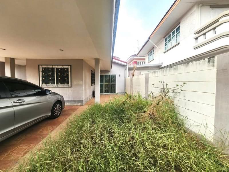 Moobaan Parichard 345, Pathum Thani, 345 Road, Bang Khu Wat, Muang Pathum Thani, Pathum Thani, 6 Bedrooms, 310 sqm, Single Detached House For Sale, by Connex Property, 500225323 - DDproperty.com