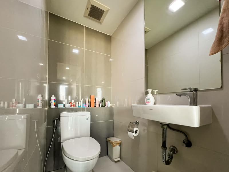 Moniiq Sukhumvit 64, Bangkok, Soi Sukhumvit 64, Bang Chak, Phra Khanong, Bangkok, 2 Bedrooms, 47 sqm, Condo For Sale, by Ladda Suebthai, 500225324 - DDproperty.com