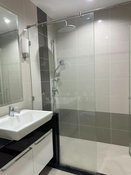 Supalai Lite Sathorn-Charoenrat, Bangkok, 29 Charoenrat Road, Bang Klo, Bang Kho Laem, Bangkok, 2 Bedrooms, 82 sqm, Condo For Rent, by Nanyapak Khongkiattipan, 500225327 - DDproperty.com