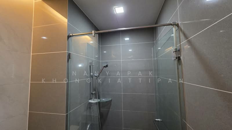 M Thonglor 10, Bangkok, 9 Soi Ekkamai 12, Ekkamai Road, Khlong Tan Nua, Watthana, Bangkok, 1 Bedroom, 36 sqm, Condo For Rent, by Nanyapak Khongkiattipan, 500225334 - DDproperty.com