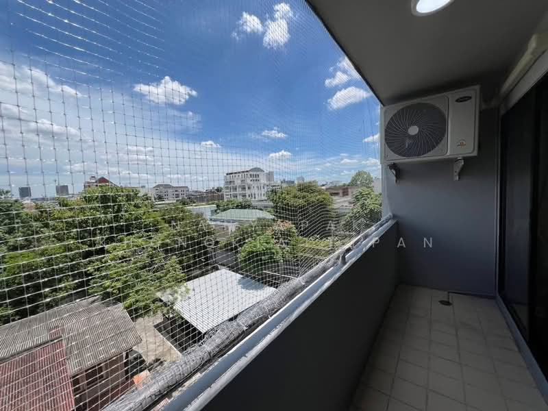 Phasuk Place, Bangkok, 1 Soi Aree Samphan, Samsen Nai, Phaya Thai, Bangkok, 1 Bedroom, 36 sqm, Condo For Sale, by Nanyapak Khongkiattipan, 500225344 - DDproperty.com