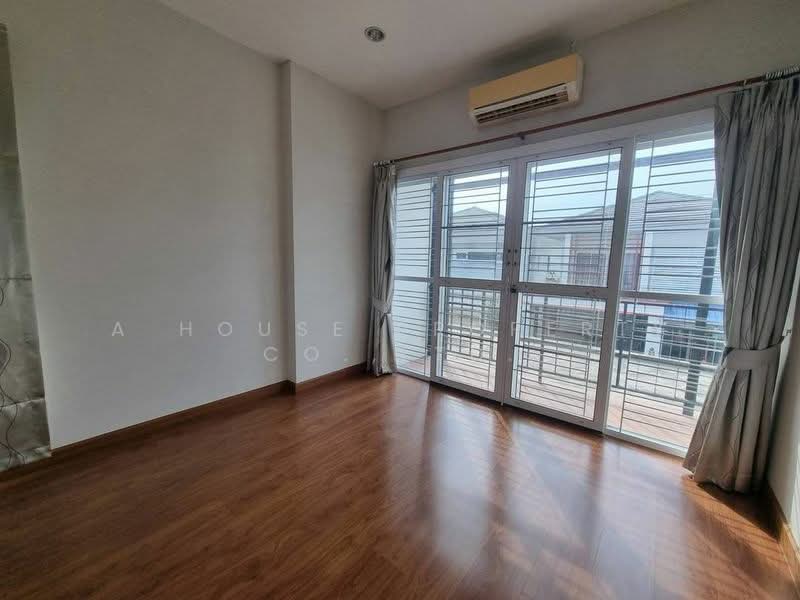 หมู่บ้าน คริสตัลพลัส : Crystal Plus Village ศรีราชา, Chon Buri (Pattaya), Surasak, Si Racha, Chon Buri (Pattaya), 4 Bedrooms, 211 sqm, Single Detached House For Sale, by A House Property Co.,Ltd., 500225357 - DDproperty.com