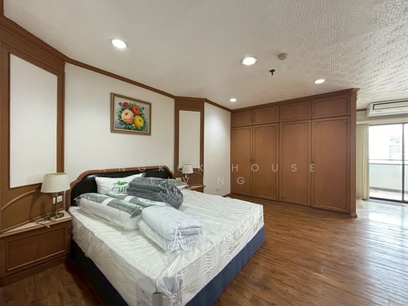 Fifty Fifth Tower, Bangkok, 84 Soi Sukhumvit 55, Sukhumvit Road, Khlong Tan Nua, Watthana, Bangkok, 3 Bedrooms, 275 sqm, Condo For Rent, by Bangkok House Living, 500225361 - DDproperty.com