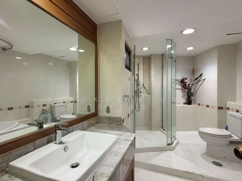 Fifty Fifth Tower, Bangkok, 84 Soi Sukhumvit 55, Sukhumvit Road, Khlong Tan Nua, Watthana, Bangkok, 3 Bedrooms, 275 sqm, Condo For Rent, by Bangkok House Living, 500225361 - DDproperty.com